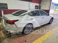 2025 Nissan ALTIMA photo