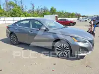 2025 Nissan ALTIMA photo