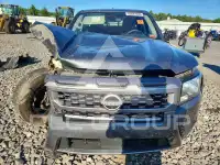2025 Nissan FRONTIER photo