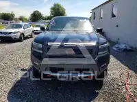 2025 Nissan FRONTIER фото