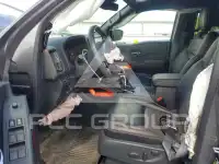 2025 Nissan FRONTIER photo
