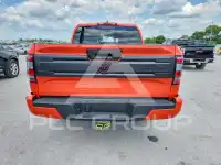2025 Nissan FRONTIER photo