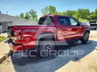 2025 Nissan FRONTIER фото
