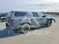 2025 Nissan FRONTIER фото