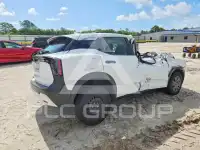 2025 Nissan KICKS photo