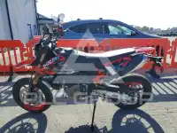 2025 Ducati Hypermotard фото