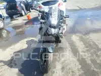 2025 Kawasaki ZR1000 photo