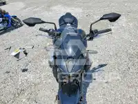 2025 Kawasaki ZR1000 фото