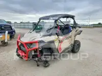 2025 Polaris Sidebyside фото