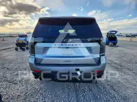 2025 Chevrolet Suburan photo