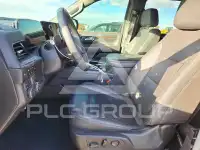 2025 Chevrolet Suburan photo