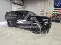 2025 Chevrolet Suburan photo
