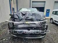 2025 Chevrolet Suburan фото