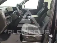2025 Chevrolet Suburan photo