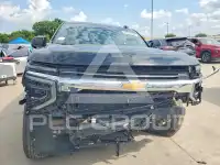 2025 Chevrolet Suburan фото