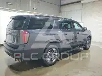 2025 Chevrolet Suburan photo