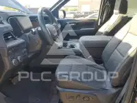 2025 Chevrolet Suburan фото