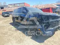 2025 Chevrolet Suburan фото