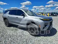 2025 Chevrolet TRAVERSE photo