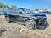 2025 Chevrolet TRAVERSE photo