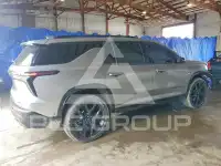 2025 Chevrolet TRAVERSE фото