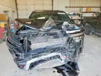 2025 Chevrolet TRAVERSE фото