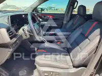 2025 Chevrolet TRAVERSE photo