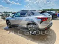 2025 Chevrolet TRAX фото