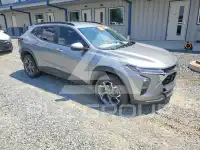 2025 Chevrolet TRAX photo