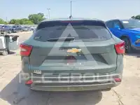 2025 Chevrolet TRAX photo
