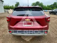 2025 Chevrolet TRAX photo
