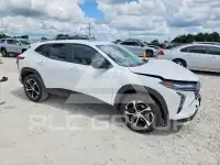 2025 Chevrolet TRAX фото