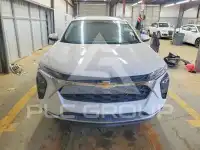 2025 Chevrolet TRAX фото