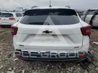 2025 Chevrolet TRAX photo