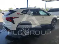 2025 Chevrolet TRAX photo