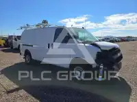 2025 Chevrolet Express фото
