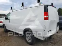2025 Chevrolet Express фото