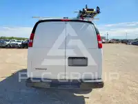 2025 Chevrolet Express фото