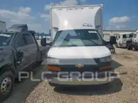 2025 Chevrolet Express фото