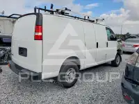 2025 Chevrolet Express фото