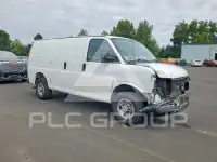 2025 Chevrolet Express фото