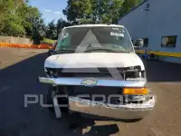2025 Chevrolet Express фото