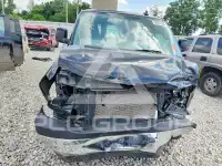2025 Chevrolet Express фото