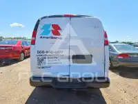 2025 Chevrolet Express фото