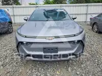 2025 Chevrolet Equinox photo