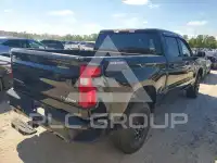 2025 Chevrolet Silverado фото