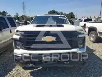 2025 Chevrolet Silverado photo