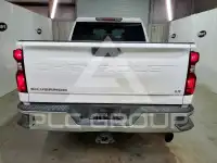 2025 Chevrolet Silverado photo