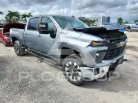 2025 Chevrolet Silverado фото