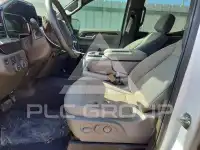 2025 Chevrolet Silverado фото